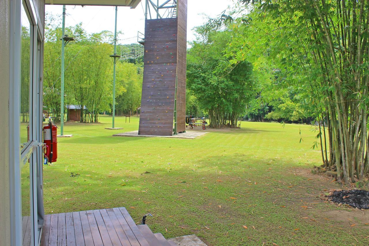 Kiulu Riverside Chalet Tamparuli Dış mekan fotoğraf